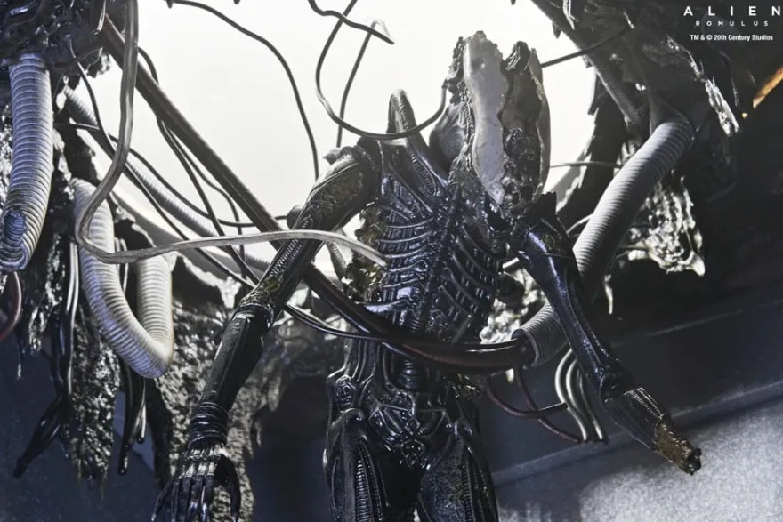 Alien: Romulus Actionfigur Deluxe Suspended Lab Xenomorph XX121 18 cm