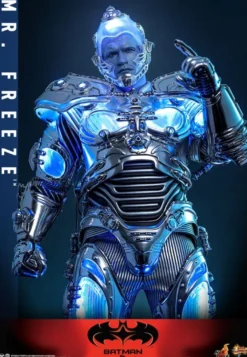 Batman & Robin Movie Masterpiece Actionfigur 1/6 Mr. Freeze 33 cm