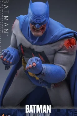 Batman: The Dark Knight Returns Comic Masterpiece Actionfigur 1/6 Batman (Battle Damaged Version)