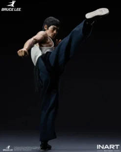 Bruce Lee (Kung Fu Outfit) 1/12 Collectible Figure
