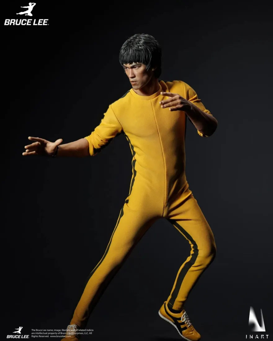 Bruce Lee (Yellow Jumpsuit) 1/6 Collectible Figure