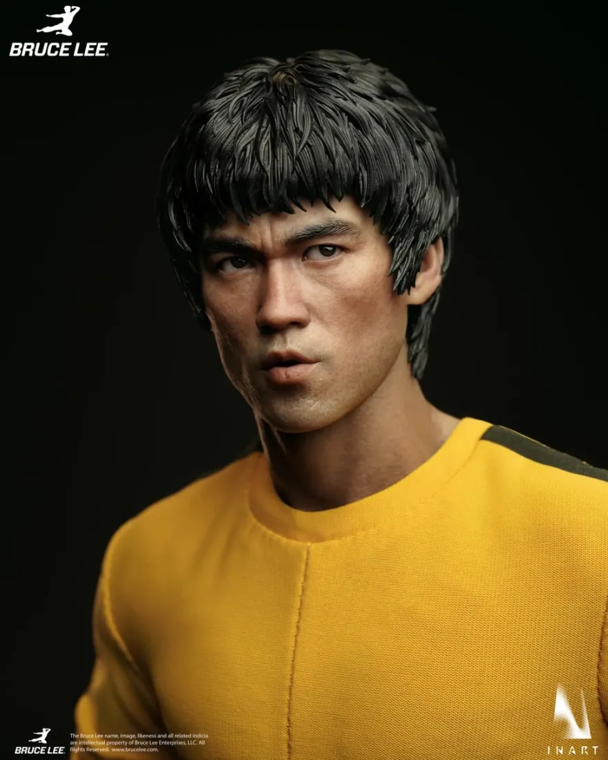 Bruce Lee (Yellow Jumpsuit) 1/6 Collectible Figure