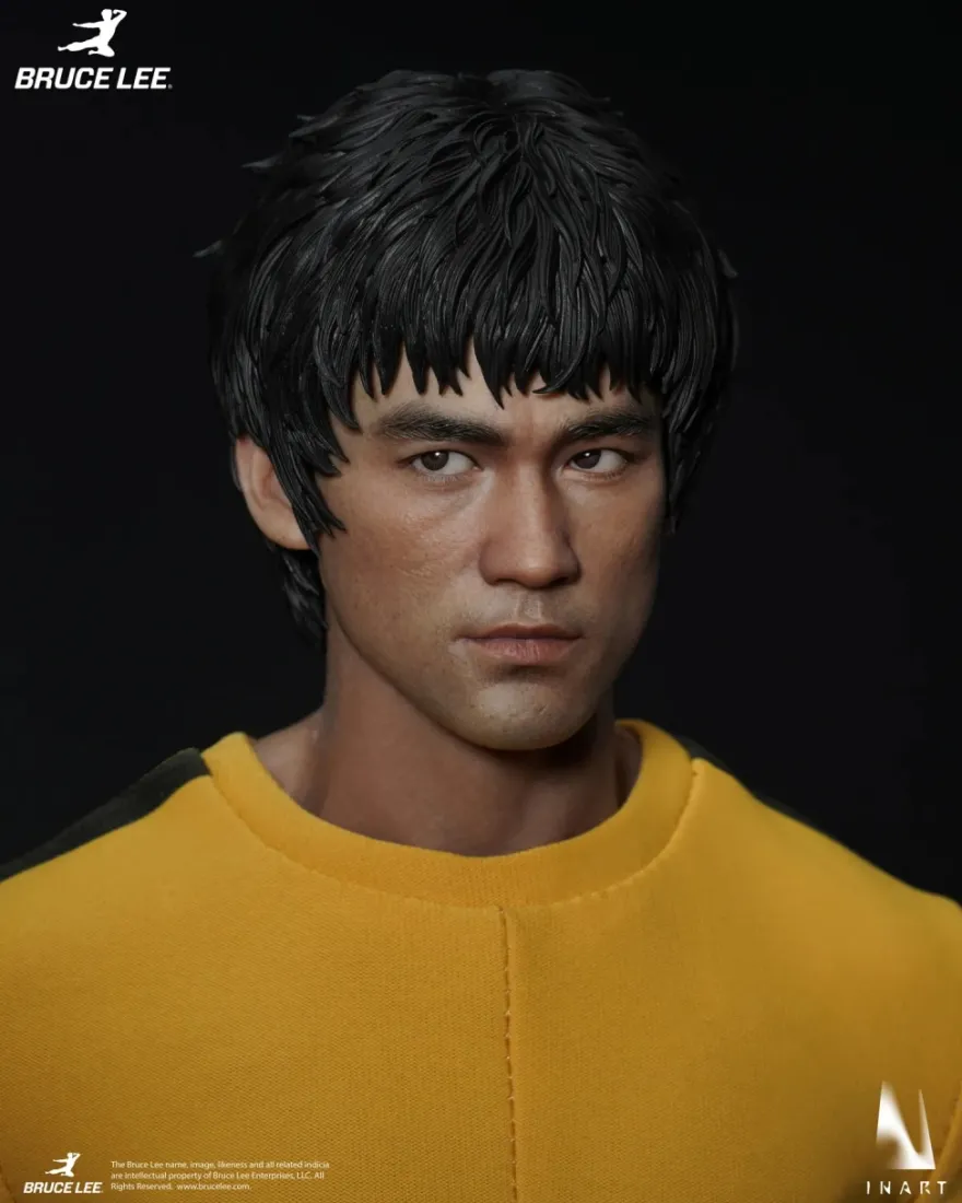 Bruce Lee (Yellow Jumpsuit) 1/6 Collectible Figure