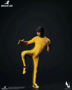 Bruce Lee (Yellow Jumpsuit) 1/6 Collectible Figure