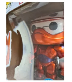 B-Ware Baymax POP! Vinyl Figur Armoured Baymax Metallic Variant 15 cm - schmutzige Verpackung