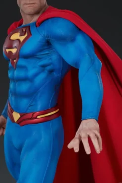 DC Comics Premium Format Figur Superman 66 cm