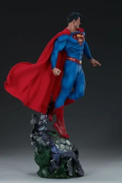 DC Comics Premium Format Figur Superman 66 cm