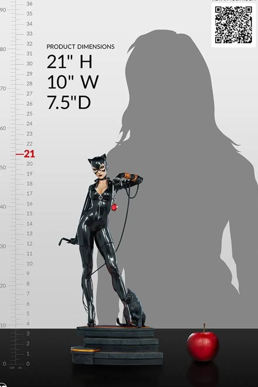 DC Comics Premium Format Statue Catwoman 53 cm