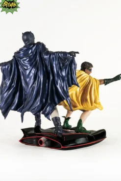DC Comics PVC Diorama Statue 1/8 Batman & Robin 1966 23 cm
