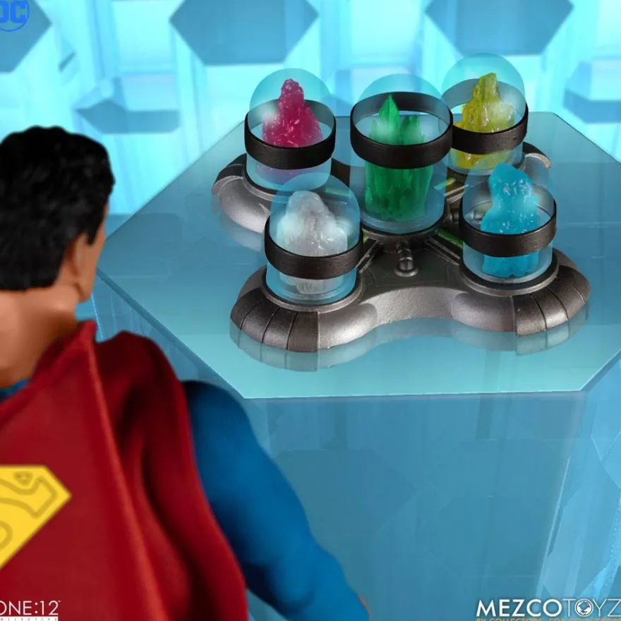 DC ´The One:12 Collective´ Actionfigur 1/12 Superman (Man of Steel Edition)