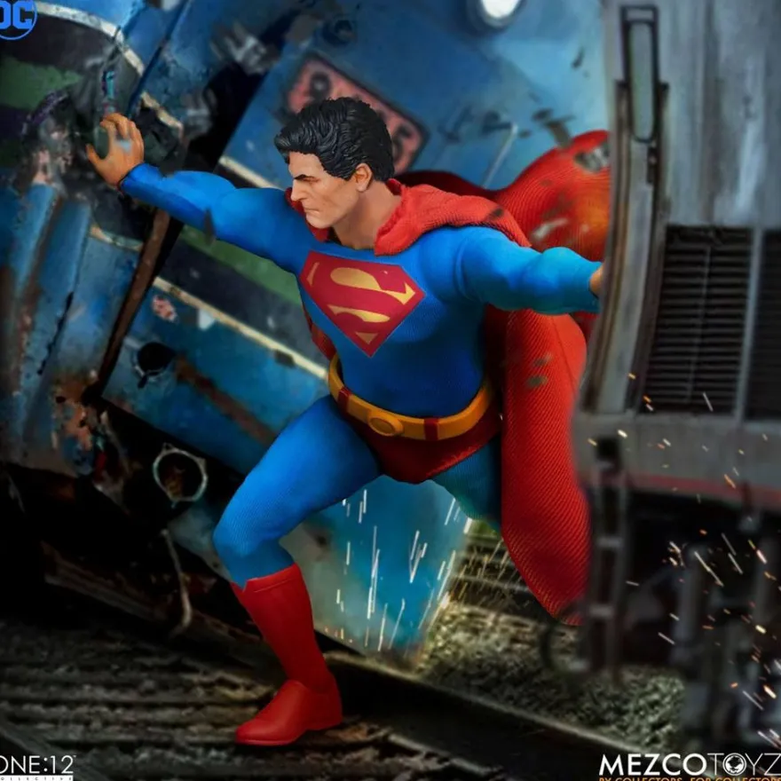 DC ´The One:12 Collective´ Actionfigur 1/12 Superman (Man of Steel Edition)