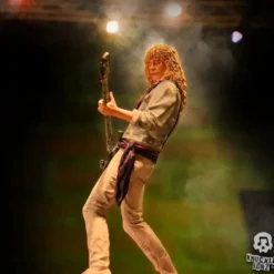 Def Leppard Rock Iconz Statue Rick Savage 24 cm
