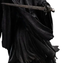 Der Herr der Ringe Trilogie Mini Statue Ringwraith at the Prancing Pony 18 cm