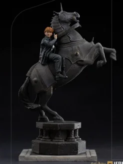 Harry Potter Art Scale Statue 1/10 Ron Weasley at the Wizard Chess (Deluxe)