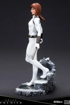 Marvel ARTFX Premier Statue 1/10 Black Widow (White Costume) Limited Edition