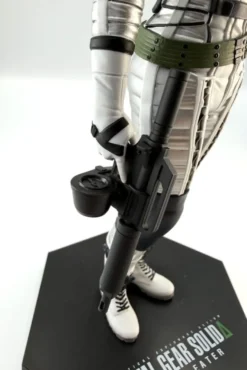 Metal Gear Solid: Snake Eater PVC Figur The Boss 20 cm