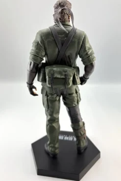 Metal Gear Solid: Snake Eater PVC Figur Naked Snake 20 cm