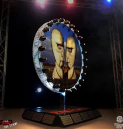 Pink Floyd Rock Ikonz On Tour Statue Projection Screen