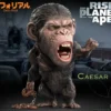 Planet der Affen: Prevolution Defo-Real Series Soft Vinyl Statue Caesar (Chain Version)