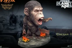Planet der Affen: Prevolution Defo-Real Series Soft Vinyl Statue Caesar (Chain Version) Deluxe