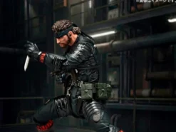 Revoltech A.Y. Metal Gear Solid Delta Naked Snake Sneaking Suit Ver. Actionfigur