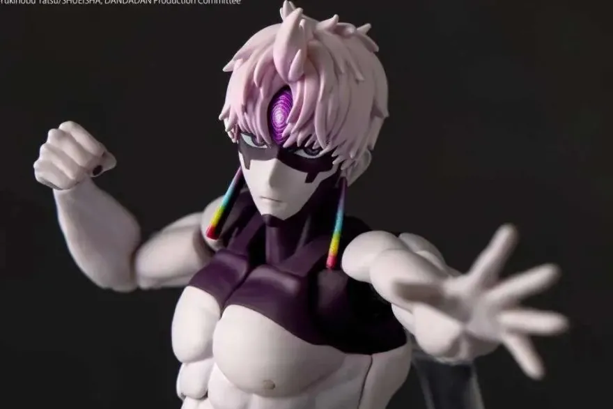 Revoltech Dandadan Jiji Transformed Actionfigur