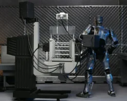 RoboCop Actionfigur Ultimate Battle Damaged RoboCop with Chair