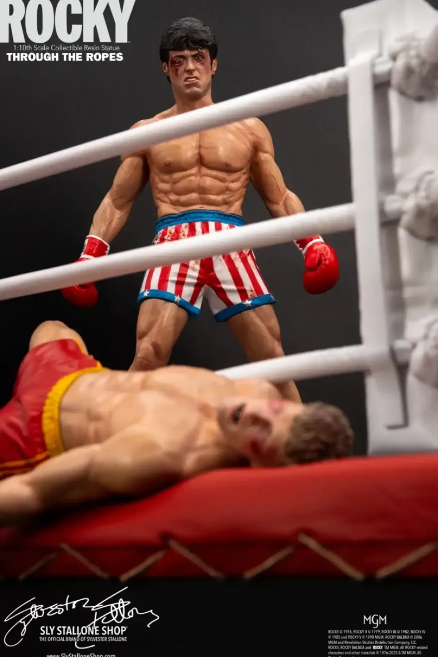 Rocky Over Drago Through The Ropes 1/10 Statue