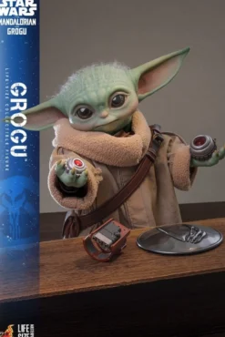 Star Wars The Mandalorian & Grogu Lebensgroße Figur Grogu 38 cm