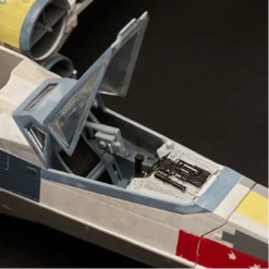 Star Wars The Vintage Collection Luke Skywalker Red 5 X-Wing Fighter