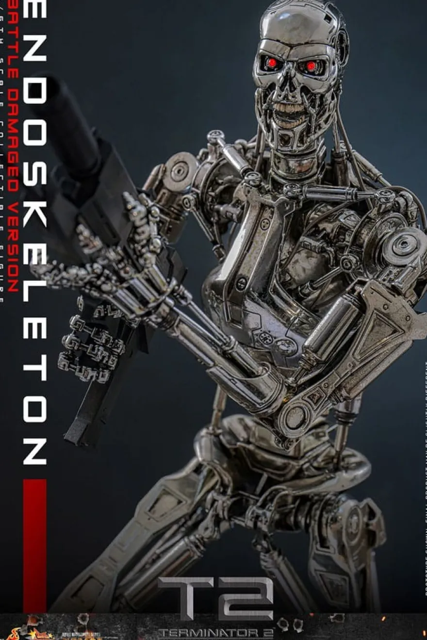 Terminator 2 Movie Masterpiece Actionfigur 1/6 Endoskelett (Battle Damaged Version) 31 cm