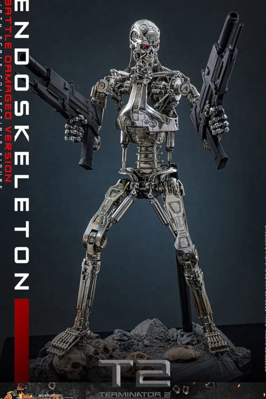 Terminator 2 Movie Masterpiece Actionfigur 1/6 Endoskelett (Battle Damaged Version) 31 cm