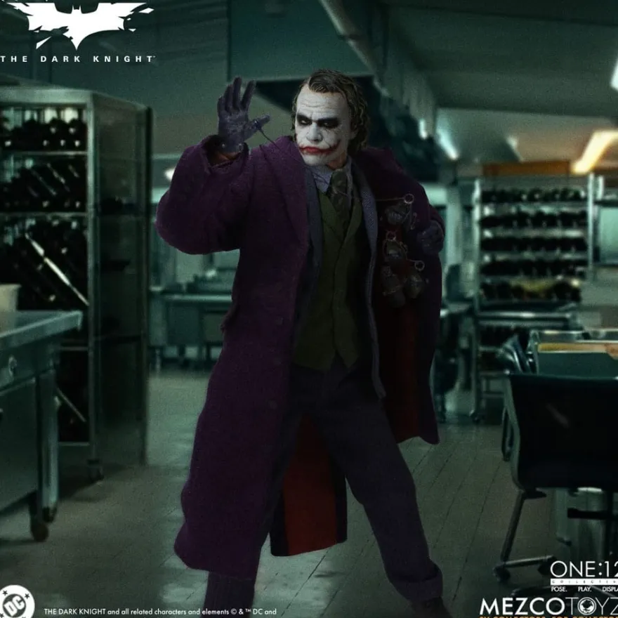 The Dark Knight Actionfigur 1/12 Joker 17 cm