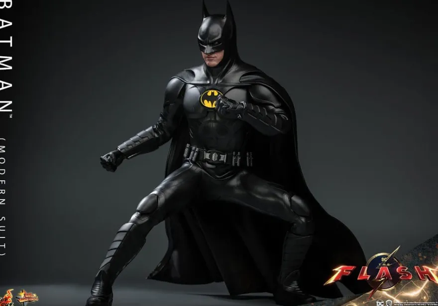 The Flash Movie Masterpiece Actionfigur 1/6 Batman (Modern Suit) 30 cm