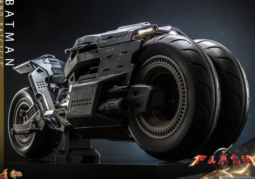 The Flash Movie Masterpiece Fahrzeug 1/6 Batcycle 56 cm