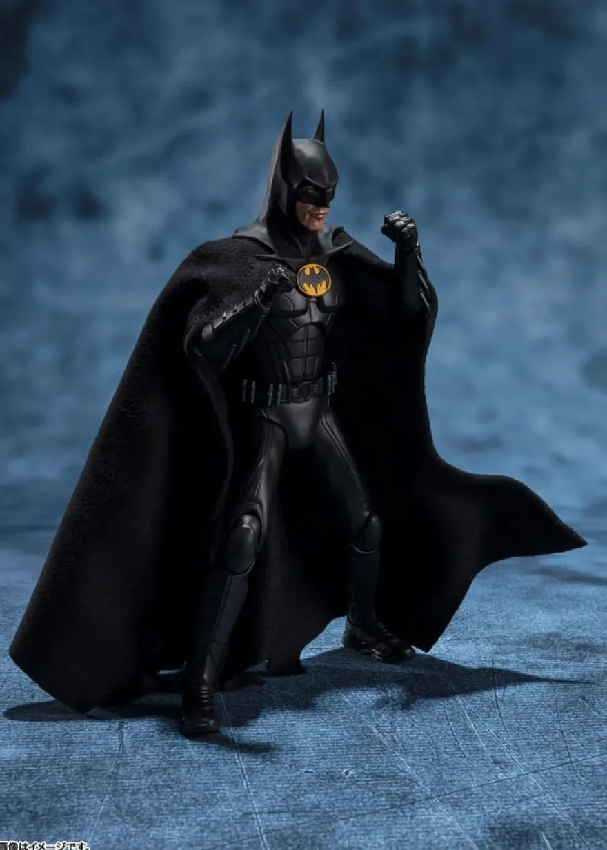 The Flash S.H. Figuarts Actionfigur Batman 15 cm