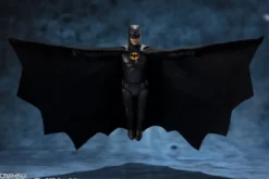 The Flash S.H. Figuarts Actionfigur Batman 15 cm