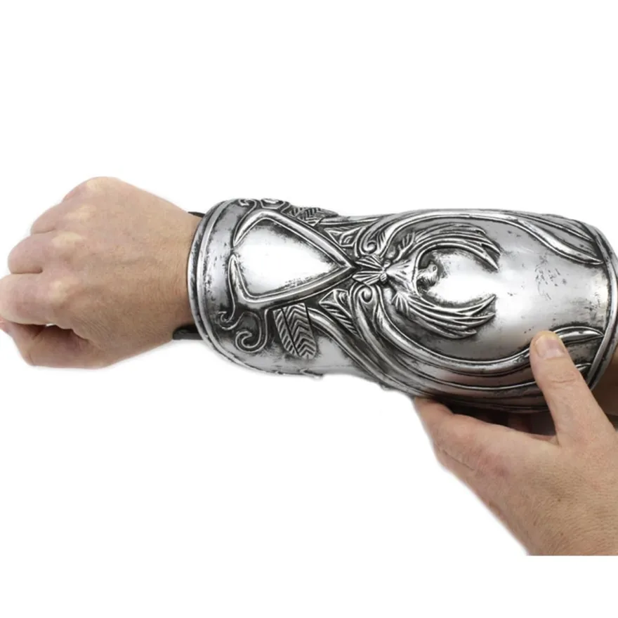 The Hidden Blade Of Ezio Auditore Role Play Gauntlet Replica Assassins Creed 2