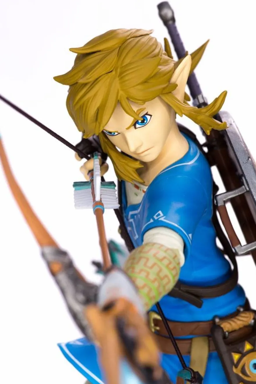 The Legend of Zelda Breath of the Wild PVC Statue Link 25 cm