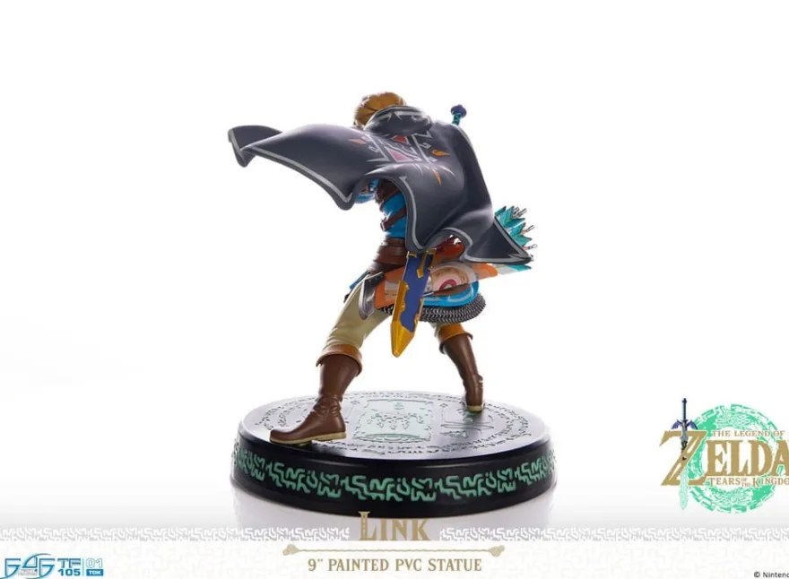 The Legend of Zelda: Tears of the Kingdom PVC Statue Link 18 cm