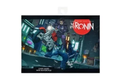 TMNT (The Last Ronin The Lost Years) Actionfigur Casey Marie with Last Ronin Motorcycle 18 cm