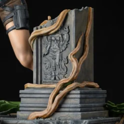 Tomb Raider PVC Statue Lara Croft 24 cm