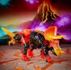 Transformers War For Cybertron Trilogy Deluxe Tricranius Beast Power Fire Blasts Collection Pack
