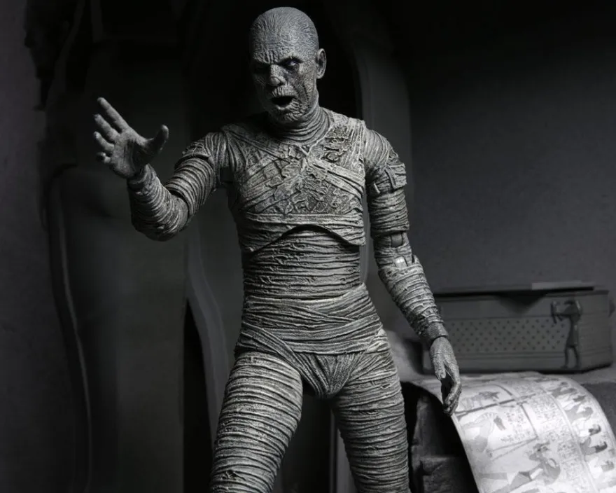 Universal Monsters Actionfigur Ultimate The Mummy (Black & White)