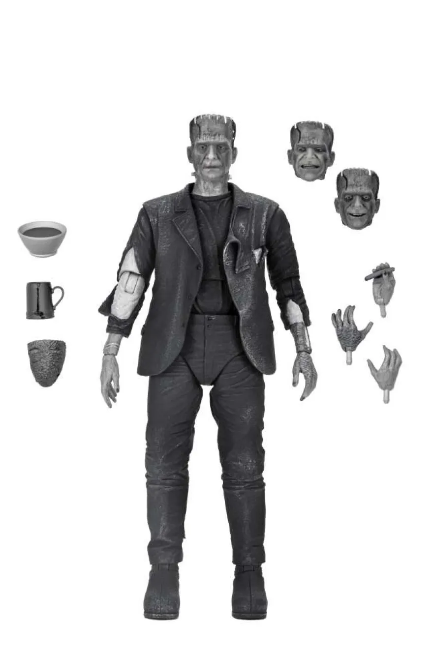 Universal Monsters Ultimate Bride of Frankenstein Actionfigur Frankenstein B&W