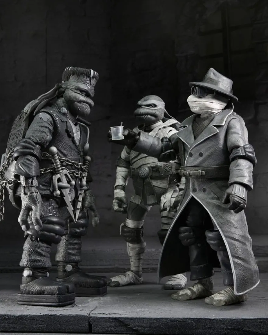Universal Monsters x Teenage Mutant Ninja Turtles Actionfiguren 4er-Pack Turtles Black & White 18 cm