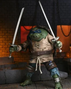 Universal Monsters x TMNT Actionfigur Ultimate Leonardo as The Hunchback