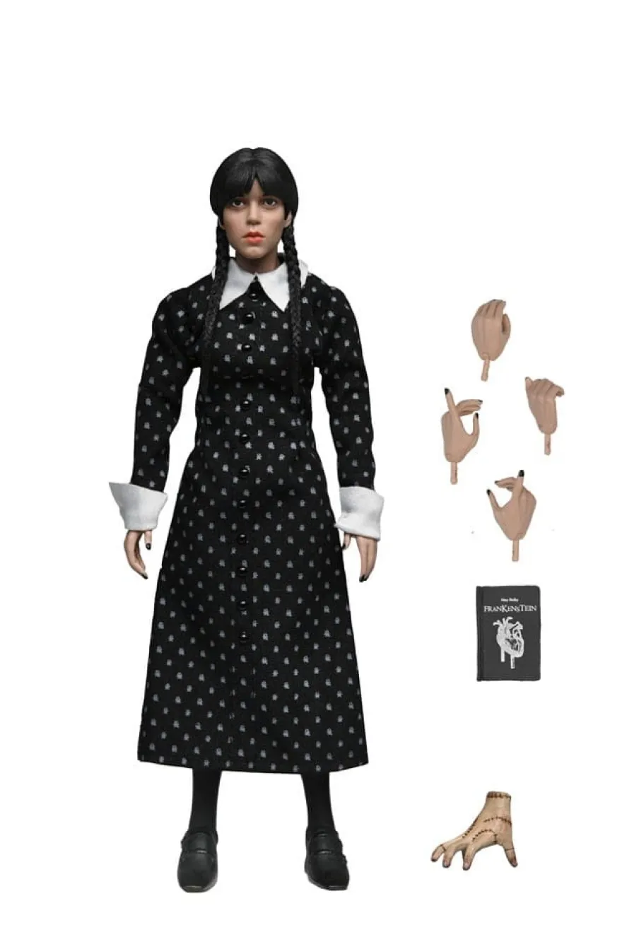 Wednesday Actionfigur Wednesday (Classic Dress) 20 cm