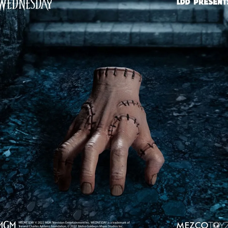 Wednesday Living Dead Dolls Puppe Wednesday Addams - 25 cm