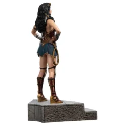 Zack Snyder's Justice League Statue 1/6 Wonder Woman 37 cm